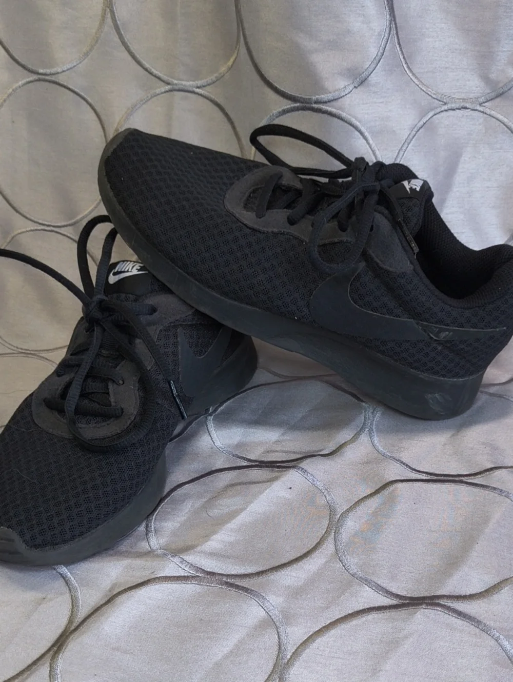 Nike Black Women's Size 7 Lightweight Running Sneaker AB